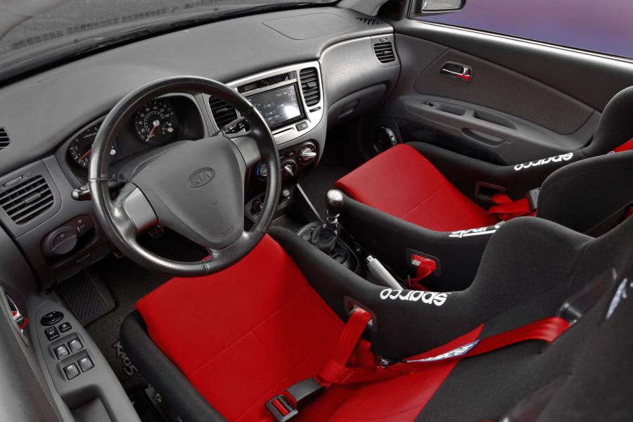  Kia Rio5 Concept 2009 года  (фото 8 из 8)